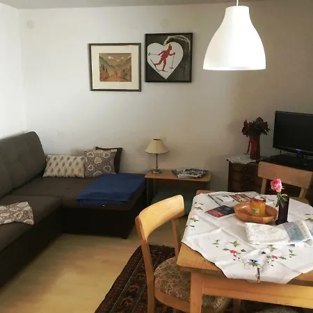 Haus Zippermuhle شقة