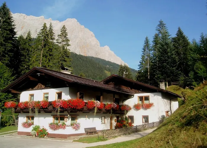 Haus Zippermuhle شقة