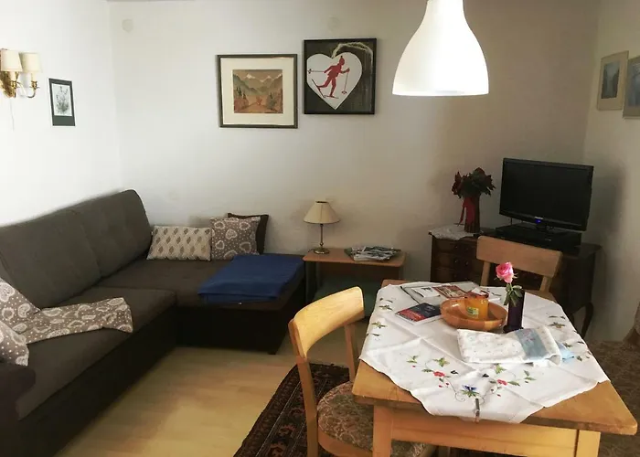 Haus Zippermuhle شقة